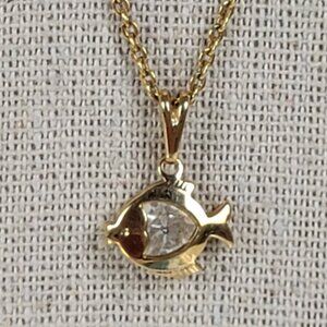 Vintage 12K Yellow Gold Fish Clear Crystal Pendant Necklace 17.5 in Marked S